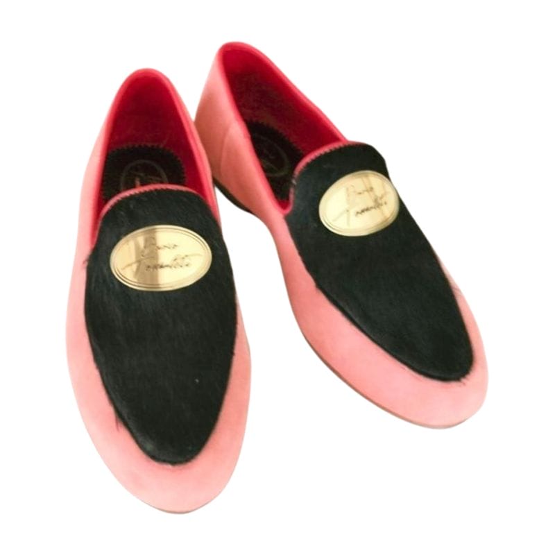 Black Panther with salmon pink velour